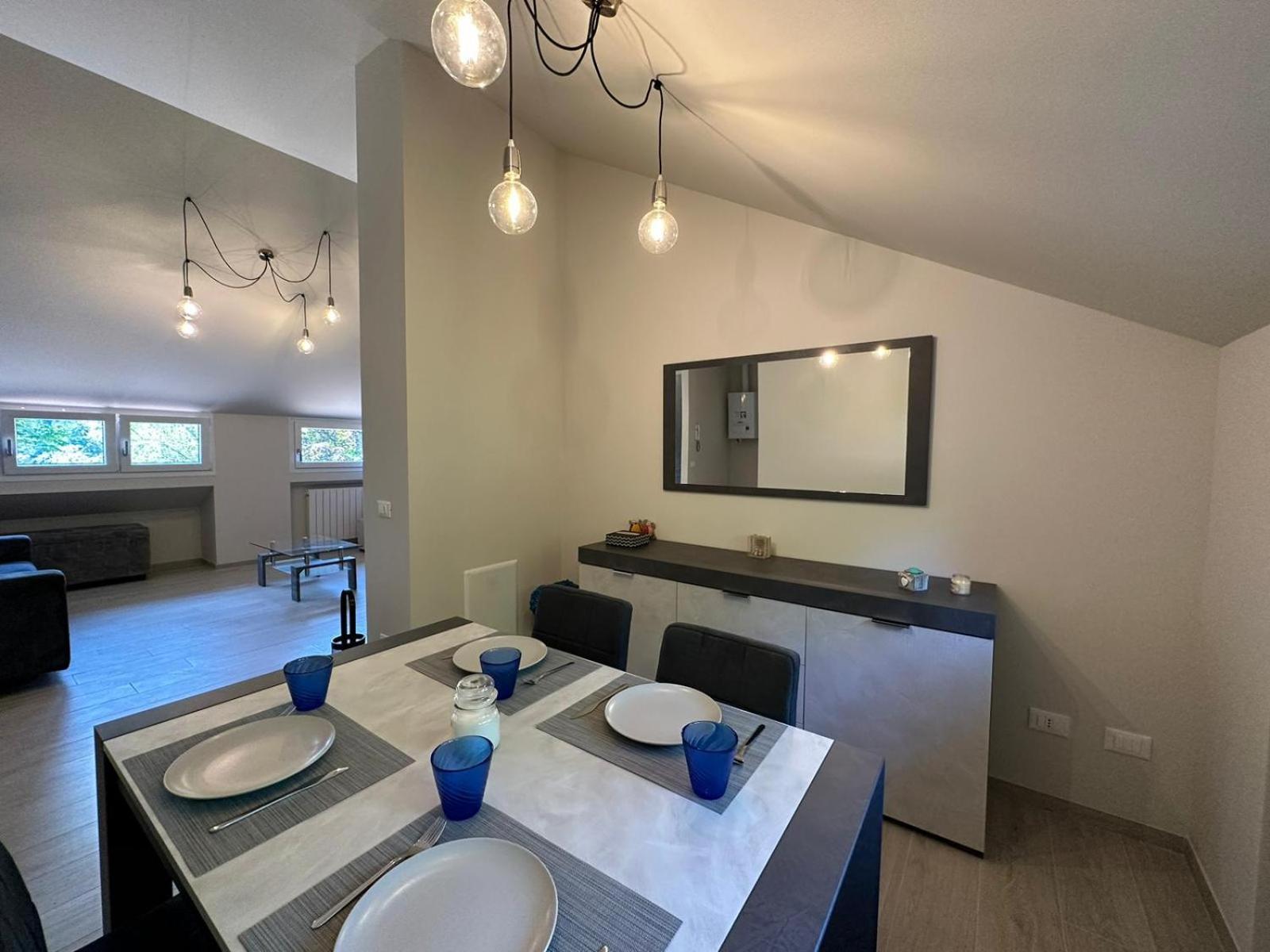 Mansarda G.A. Appartement Clusone Buitenkant foto